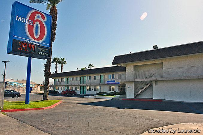 Motel 6-Indio, Ca - Palm Springs Exteriör bild