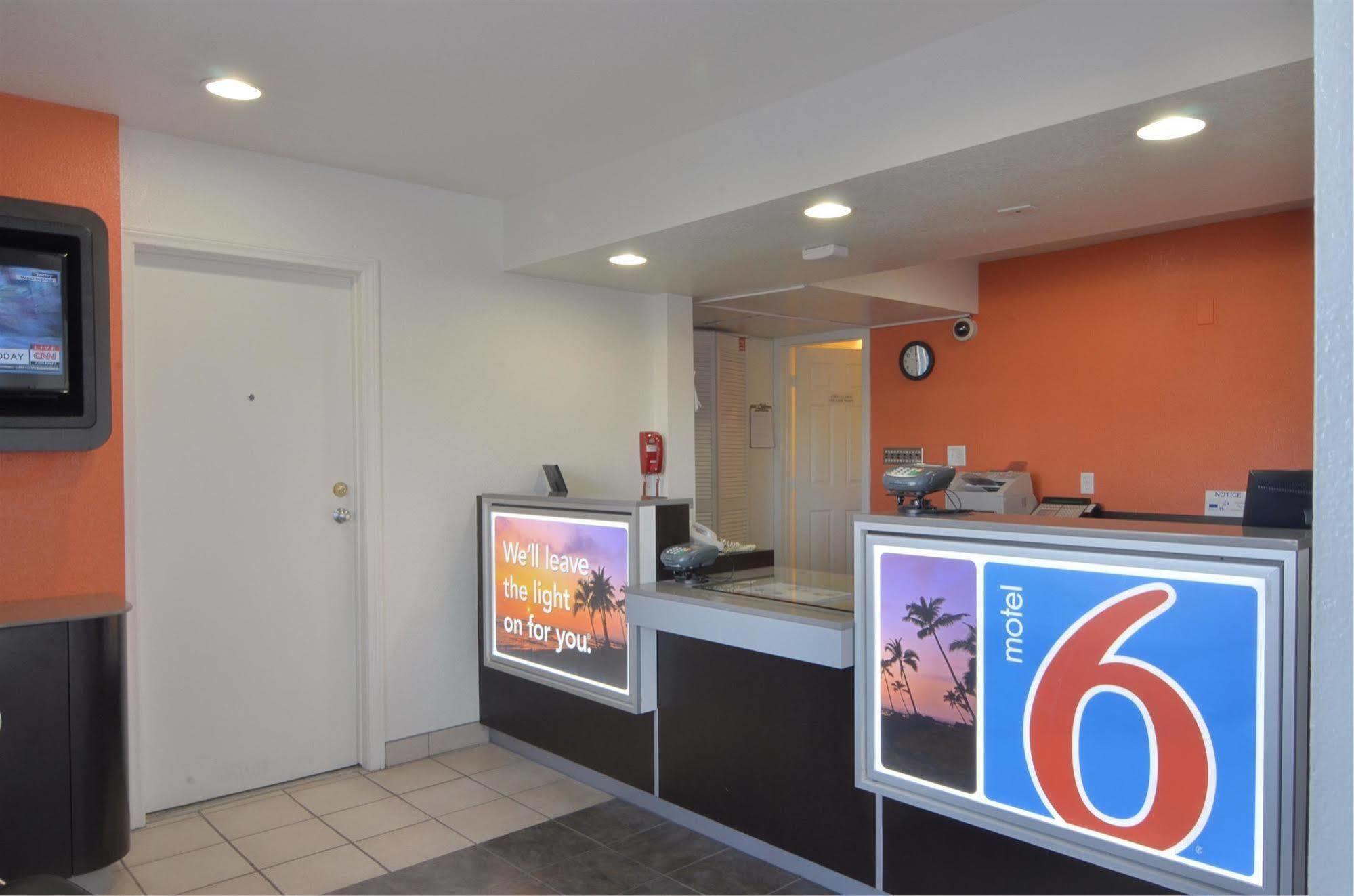 Motel 6-Indio, Ca - Palm Springs Exteriör bild